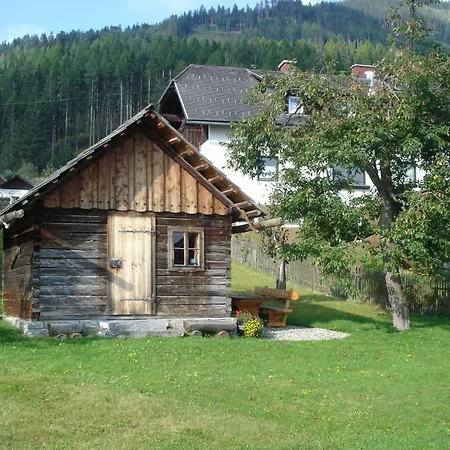 Apartment Trattner *